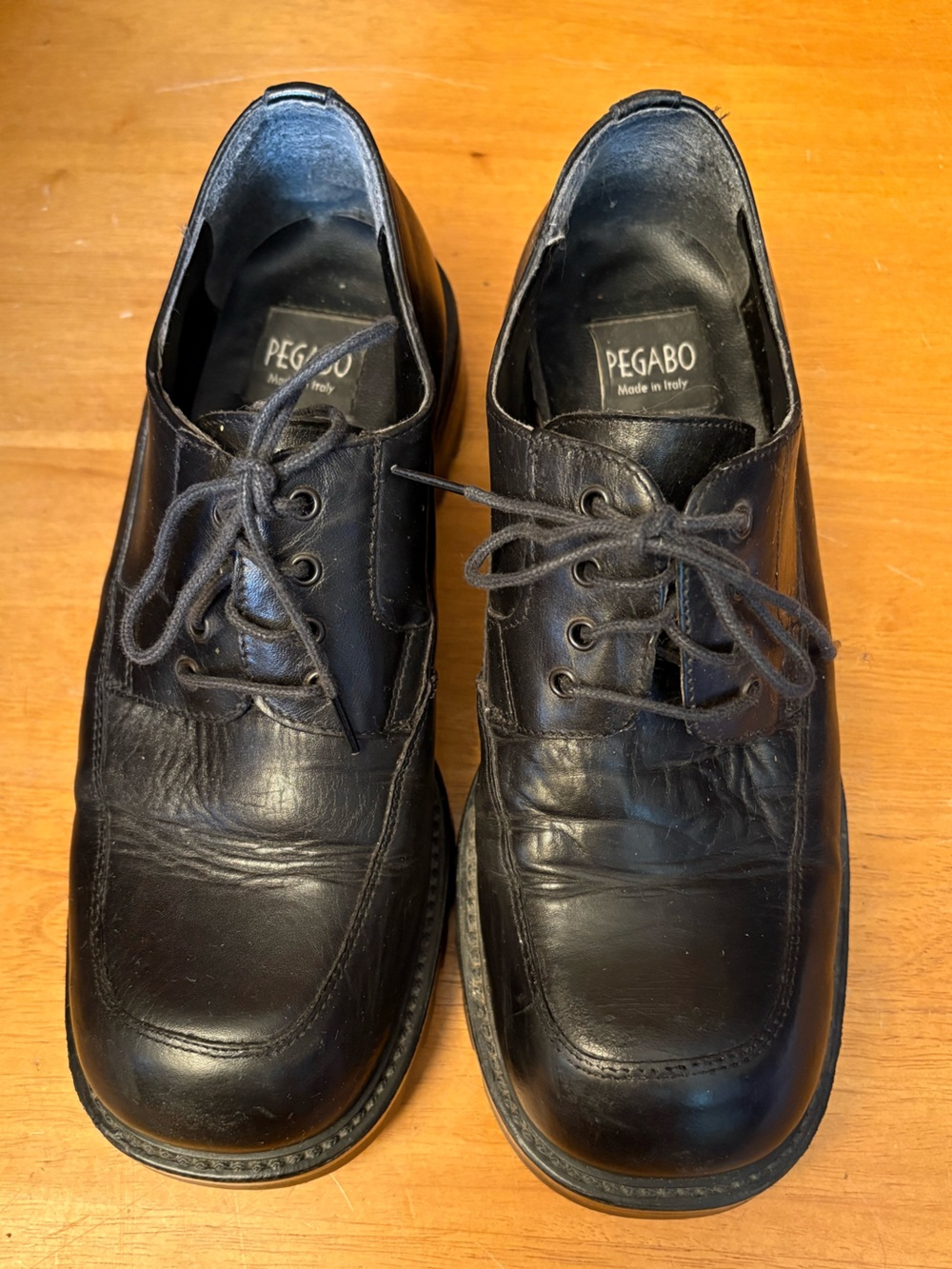 Vintage Pegabo Black Leather Women's Lace-Up Shoes